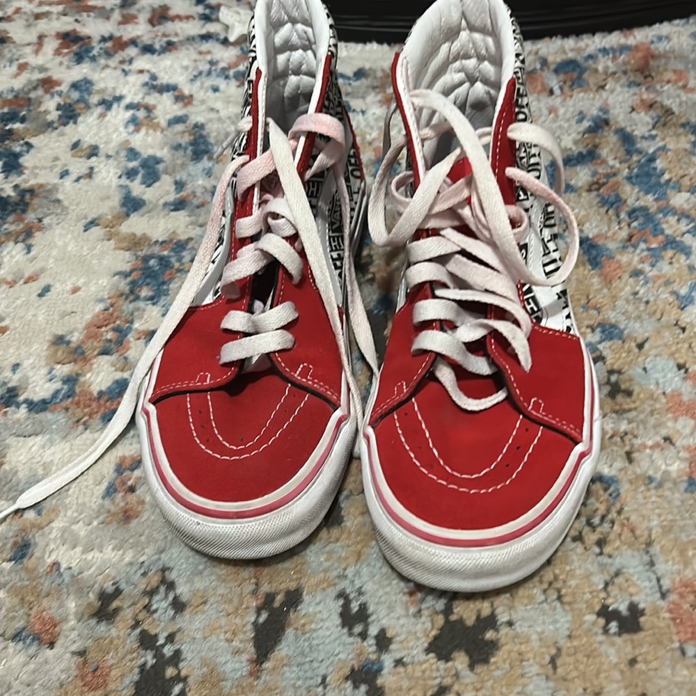 Vans - Picture 2 of 3